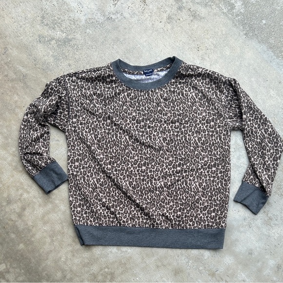 Splendid leopard pullover sweater size large - Picture 1 of 2